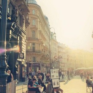 Meet your Posher, Ann	nora